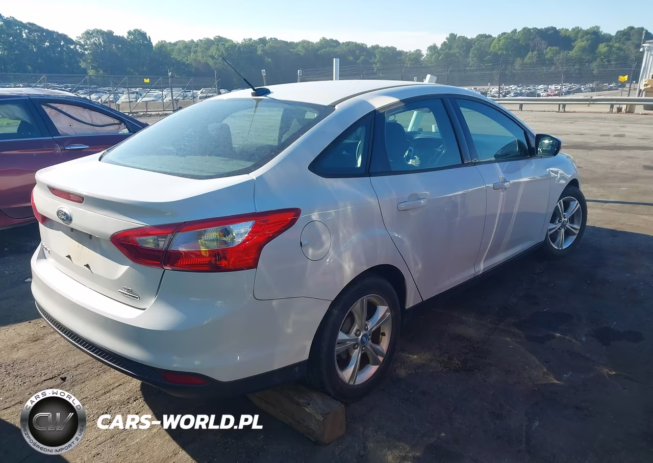 2013 Ford Focus Se VIN:1FADP3F26DL262364 - 4