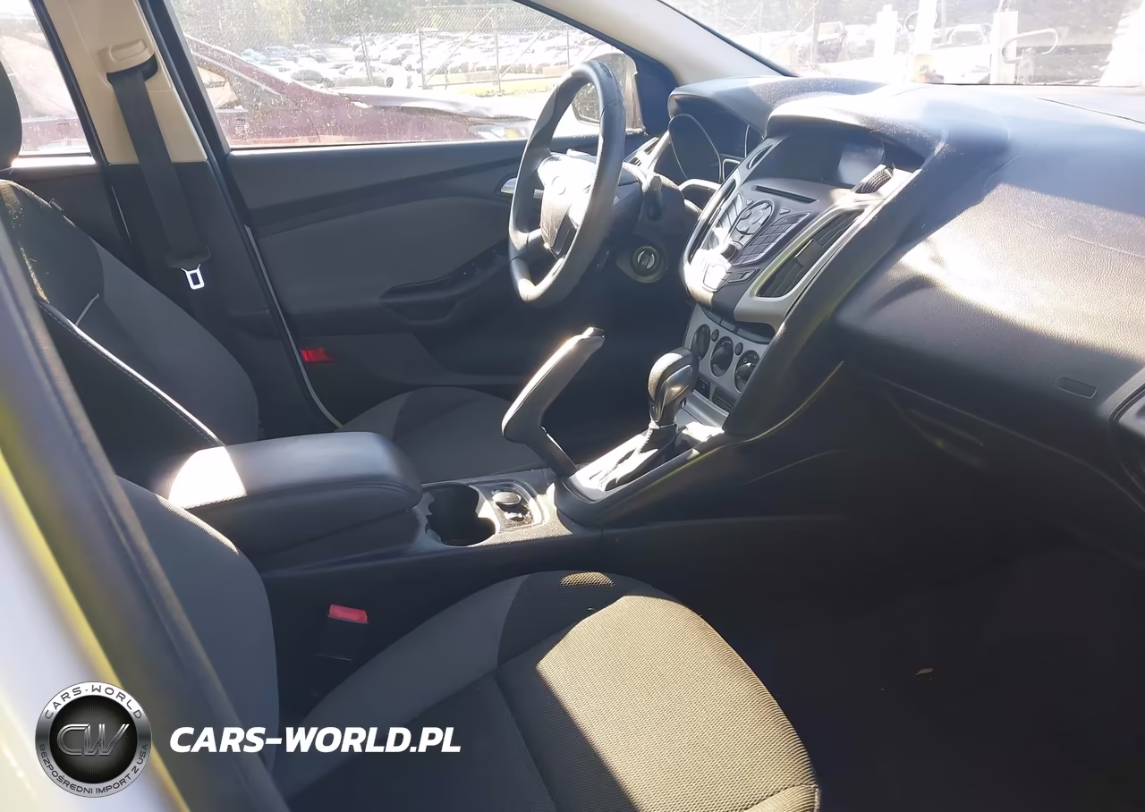 2013 Ford Focus Se VIN:1FADP3F26DL262364 - 5
