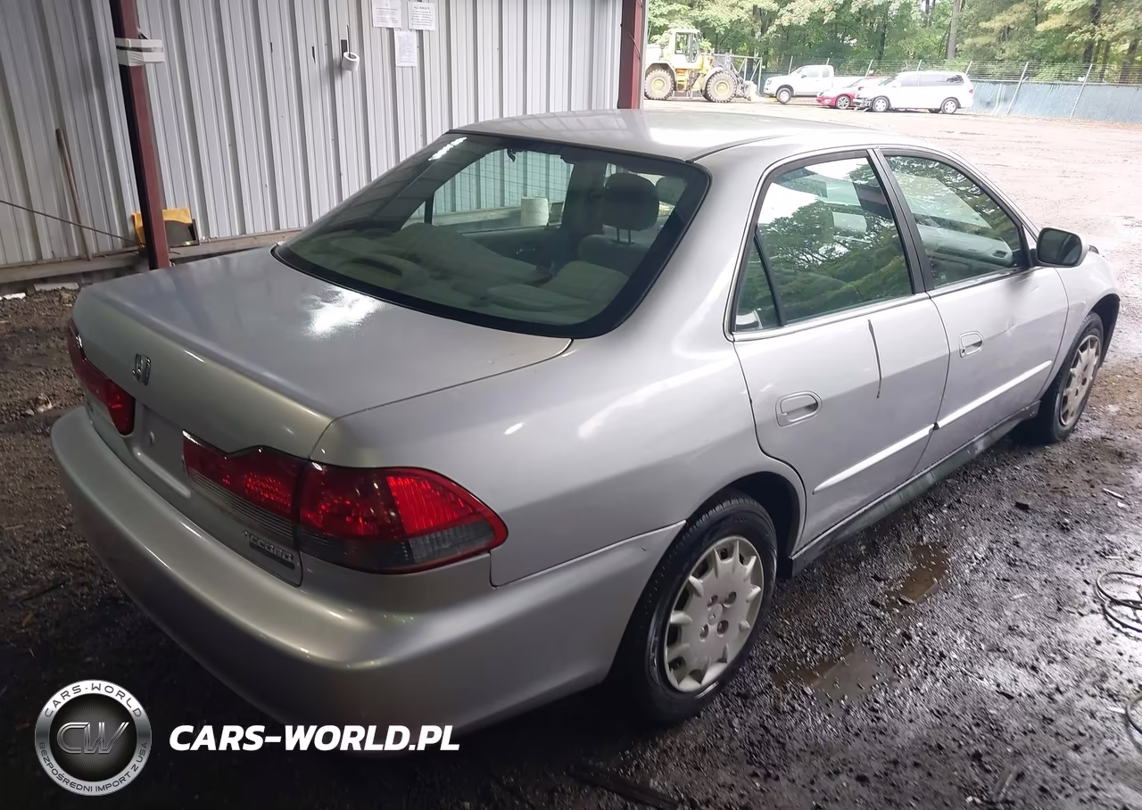 2001 Honda Accord 2.3 Lx VIN:1HGCG56421A015175 - 4
