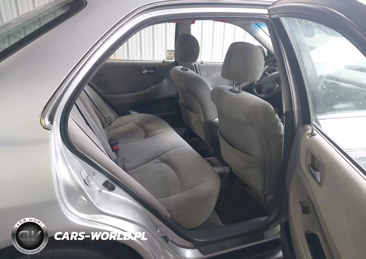 2001 Honda Accord 2.3 Lx VIN:1HGCG56421A015175 - 8
