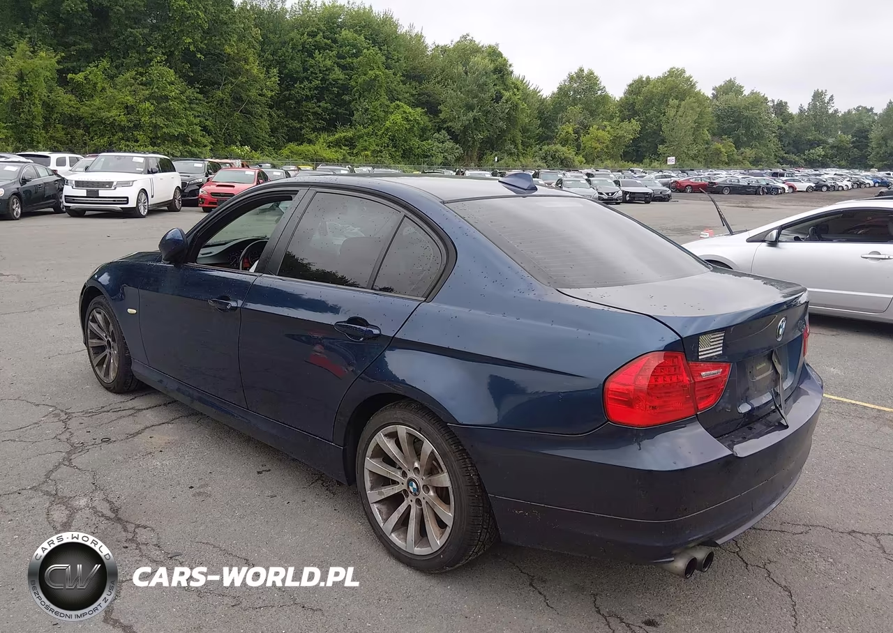 2011 BMW 328I xDrive VIN:WBAPK5C57BA658244 - 3