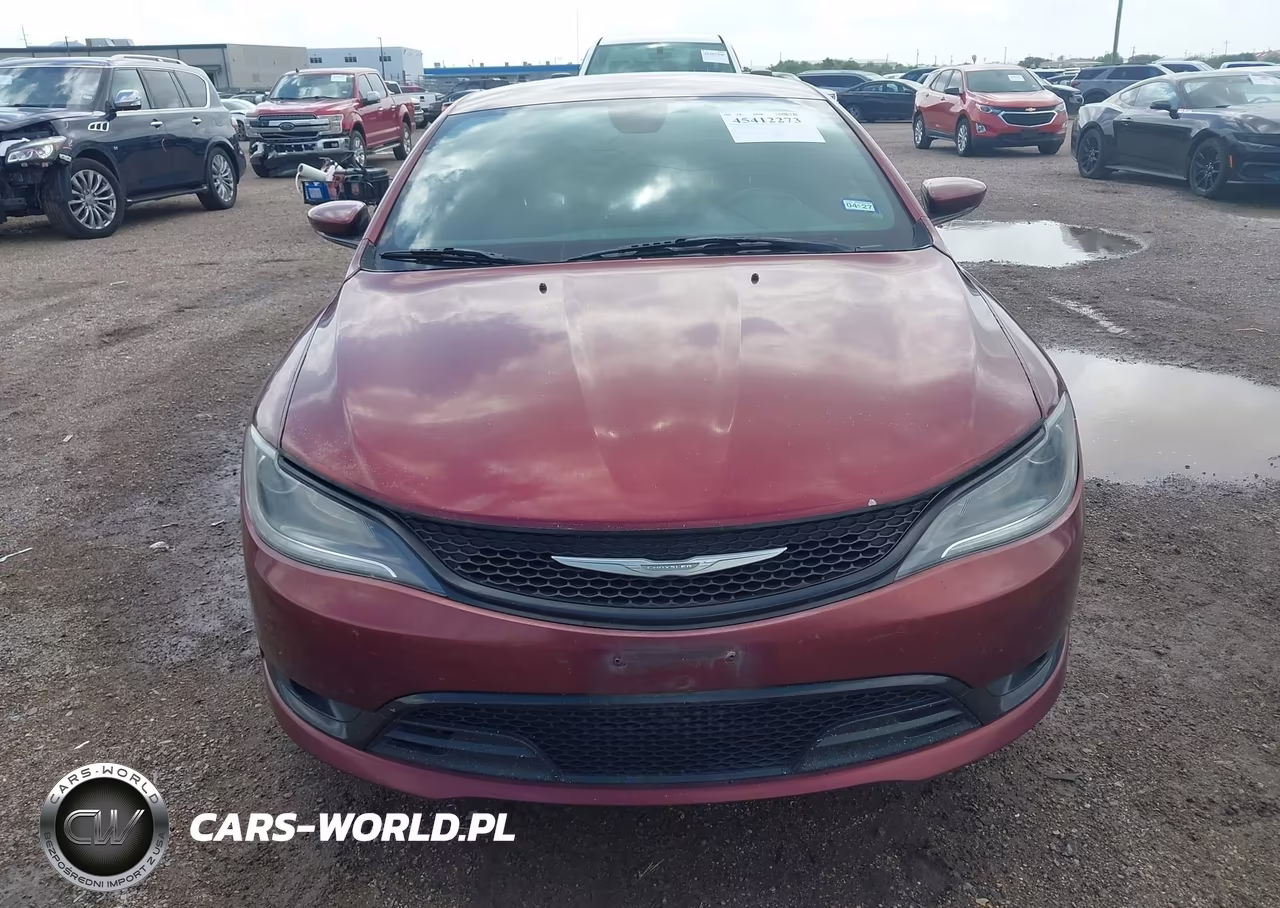 2015 Chrysler 200 S VIN:1C3CCCBB8FN654054 - 13