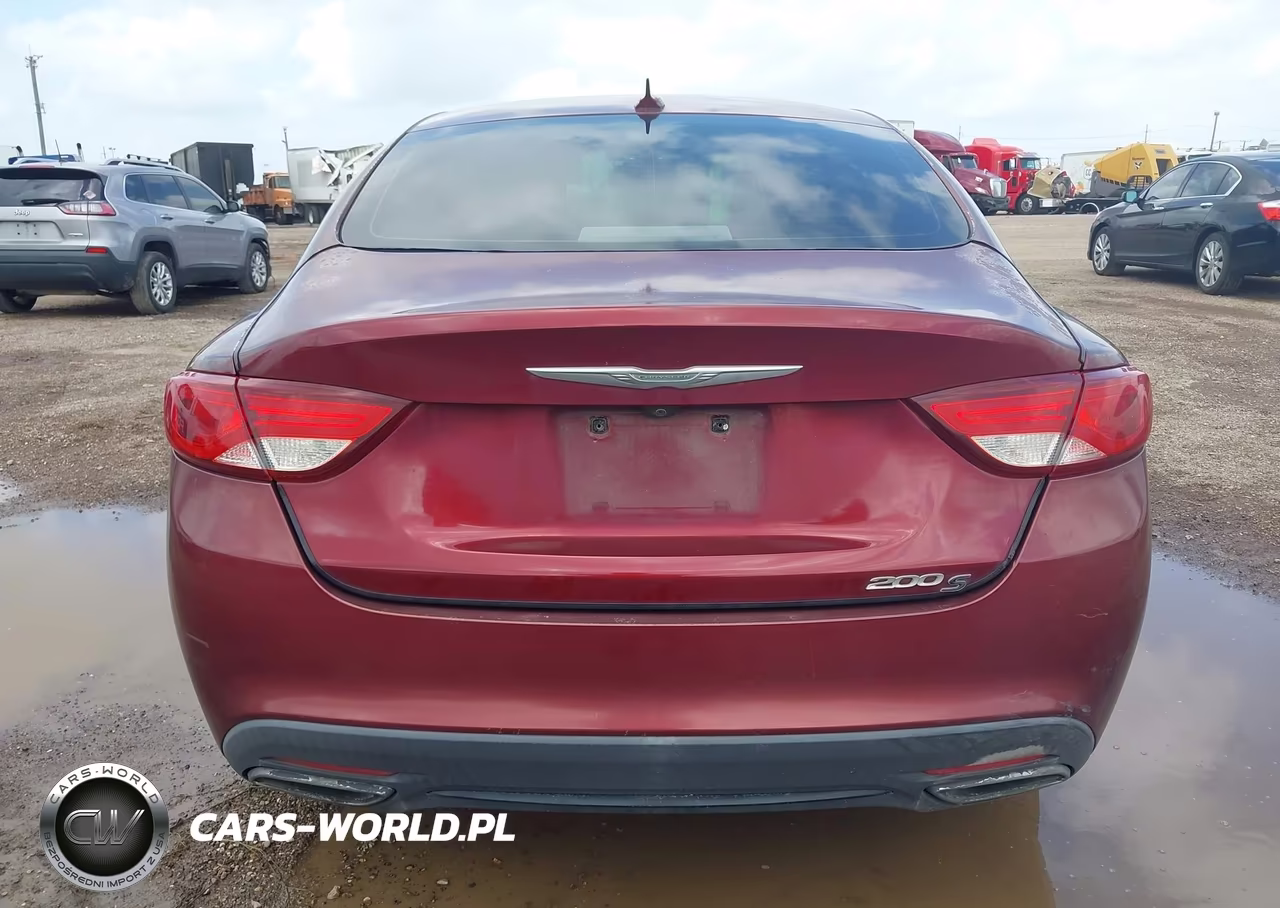 2015 Chrysler 200 S VIN:1C3CCCBB8FN654054 - 17
