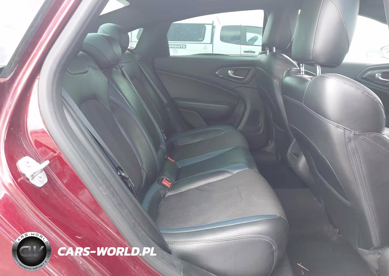 2015 Chrysler 200 S VIN:1C3CCCBB8FN654054 - 8