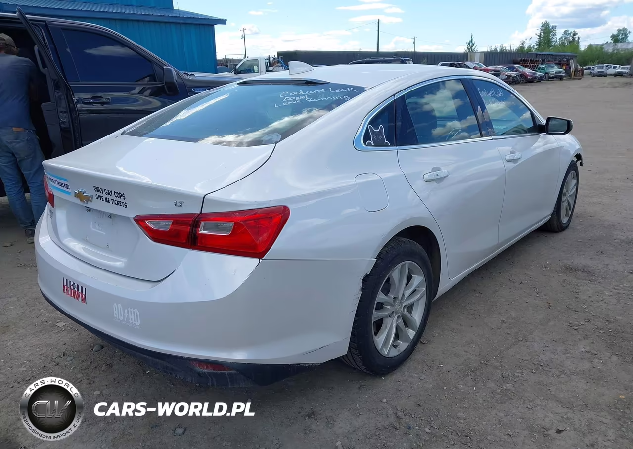 2016 Chevrolet Malibu 1Lt VIN:1G1ZE5ST1GF284736 - 4