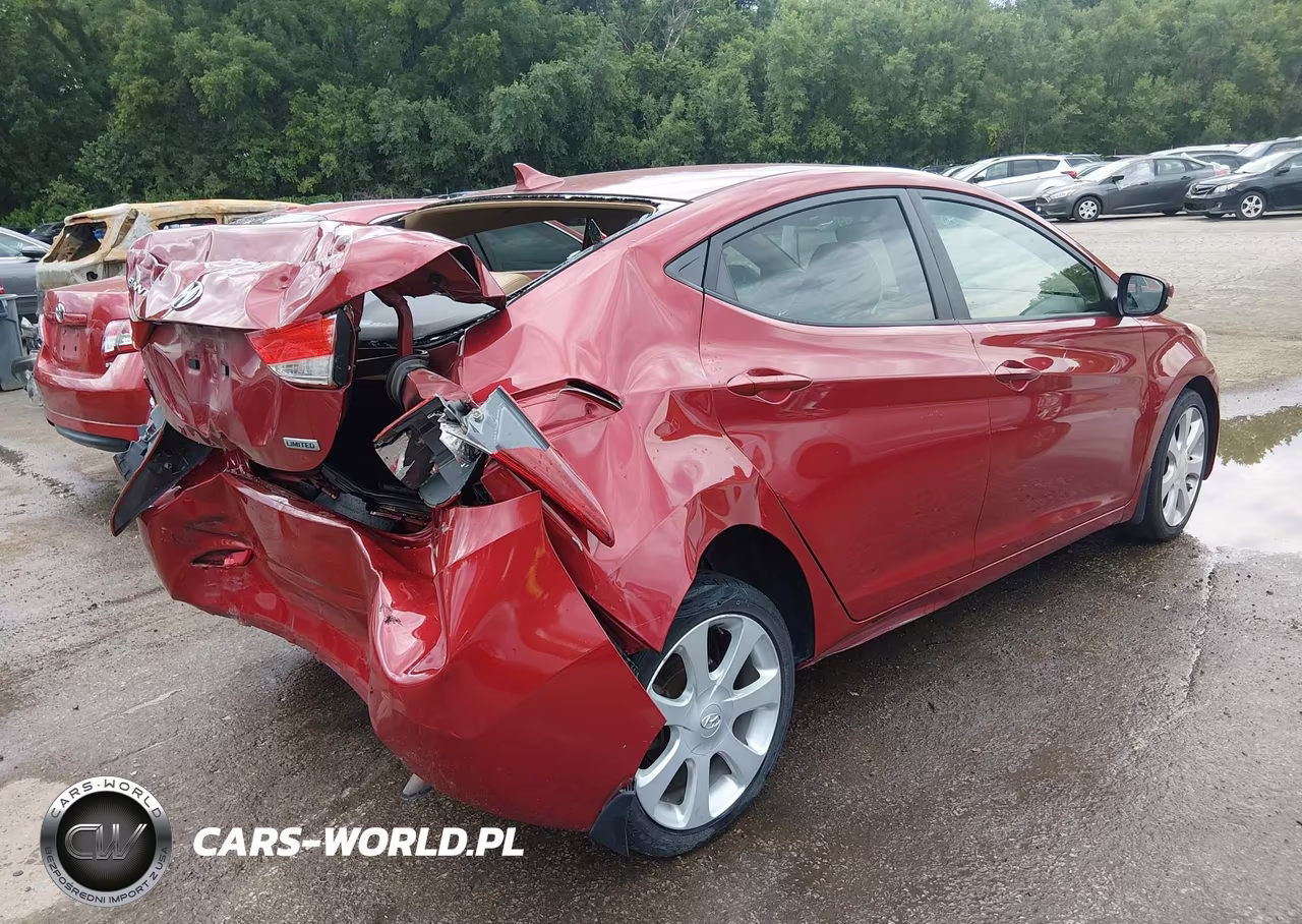 2013 Hyundai Elantra Limited VIN:KMHDH4AE5DU515257 - 4