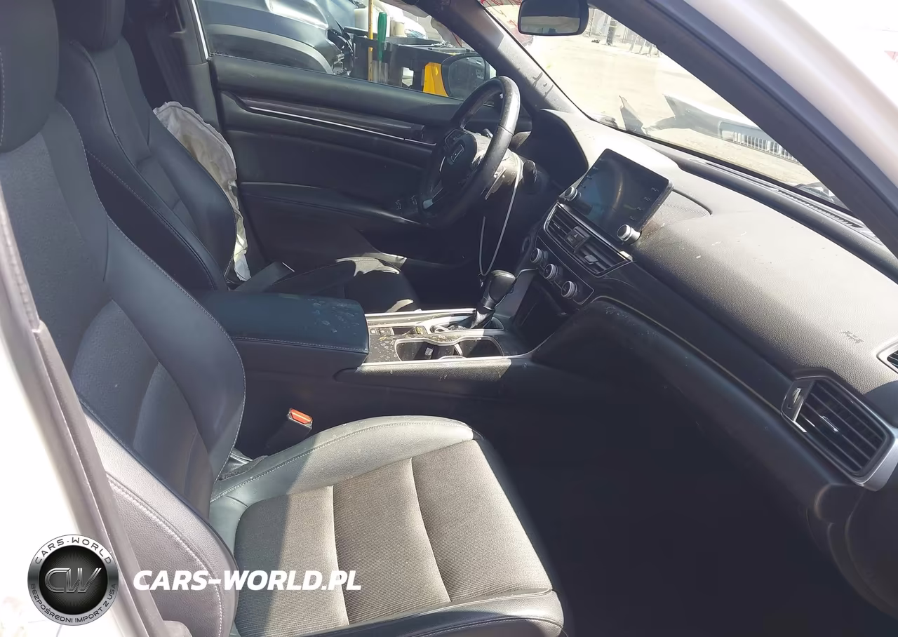 2018 Honda Accord Sport VIN:1HGCV1F37JA172688 - 5