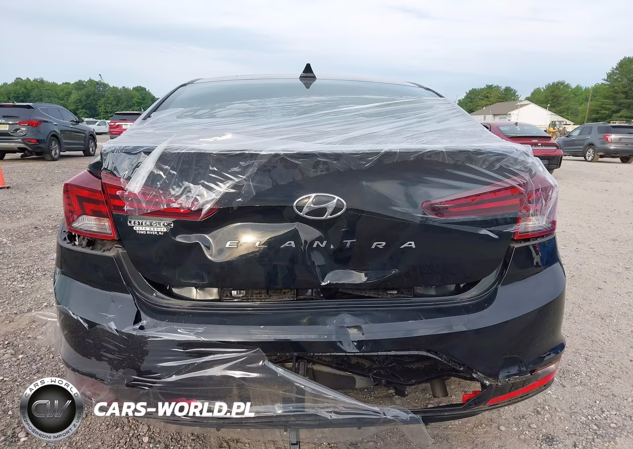 2020 Hyundai Elantra Value Edition VIN:5NPD84LF0LH606200 - 16