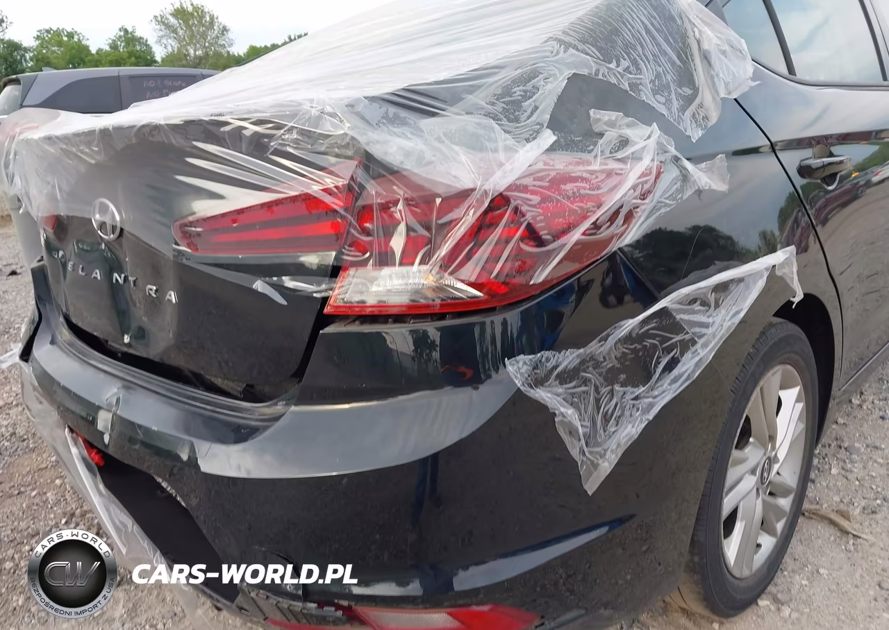 2020 Hyundai Elantra Value Edition VIN:5NPD84LF0LH606200 - 18