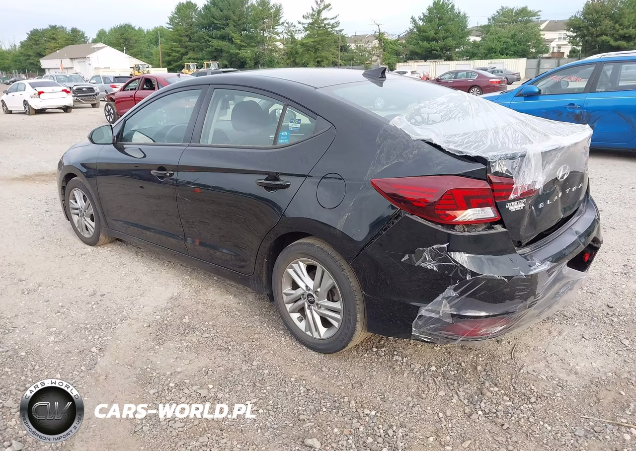 2020 Hyundai Elantra Value Edition VIN:5NPD84LF0LH606200 - 3