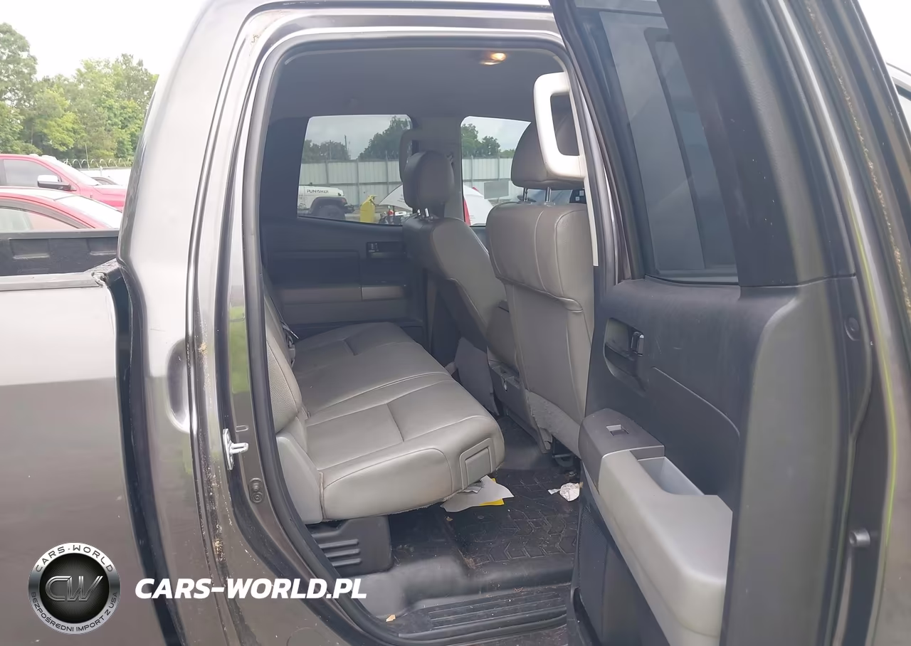 2012 Toyota Tundra Grade 5.7L V8 VIN:5TFCW5F1XCX012743 - 8