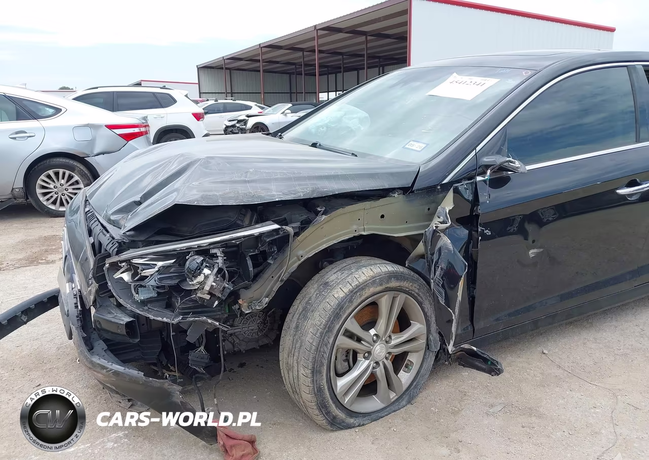 2018 Hyundai Sonata Limited VIN:5NPE34AF4JH658884 - 6