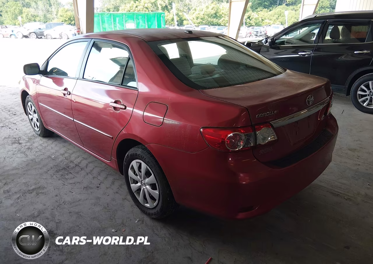2011 Toyota Corolla Le VIN:2T1BU4EE8BC647733 - 3