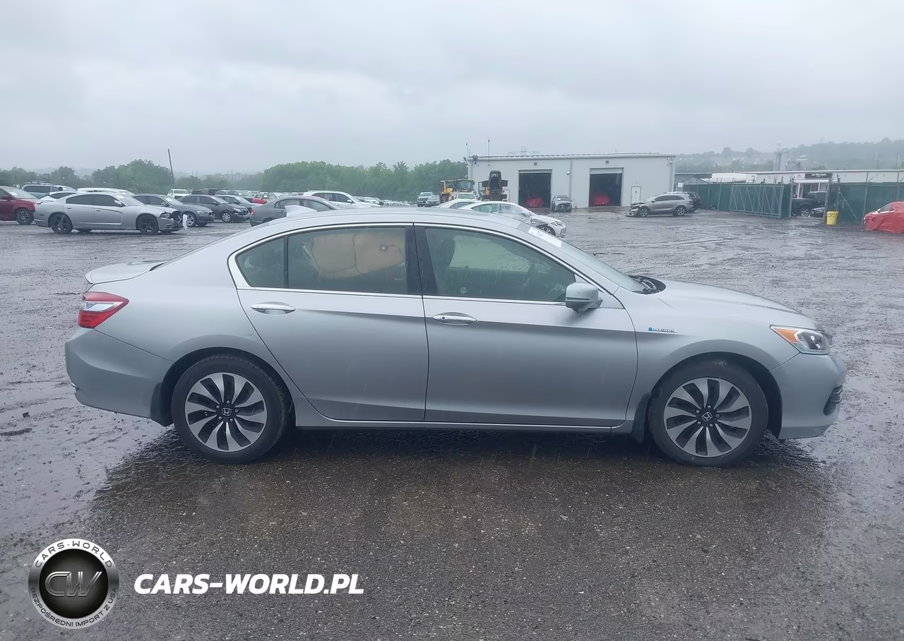 2017 Honda Accord Hybrid Ex-L VIN:JHMCR6F5XHC021682 - 12