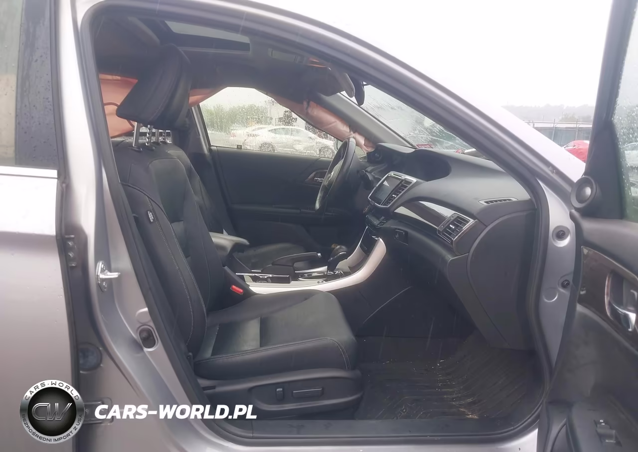 2017 Honda Accord Hybrid Ex-L VIN:JHMCR6F5XHC021682 - 5