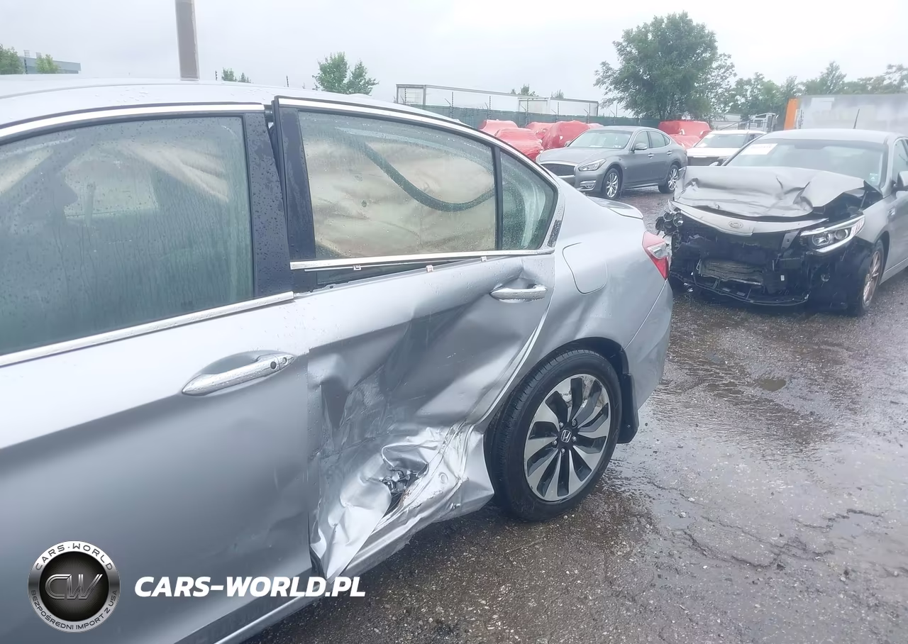 2017 Honda Accord Hybrid Ex-L VIN:JHMCR6F5XHC021682 - 6