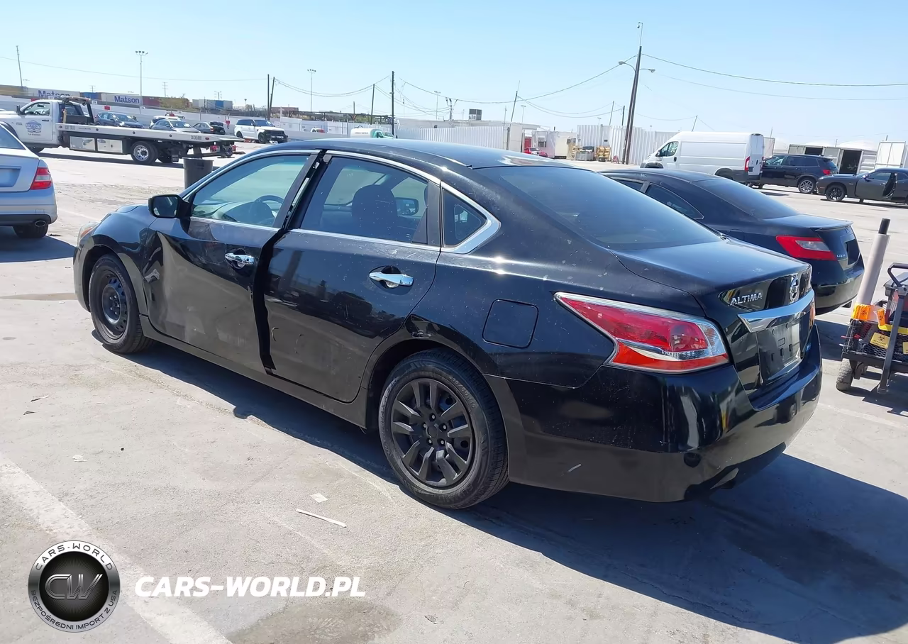 2014 Nissan Altima 2.5 S VIN:1N4AL3AP9EC157711 - 3