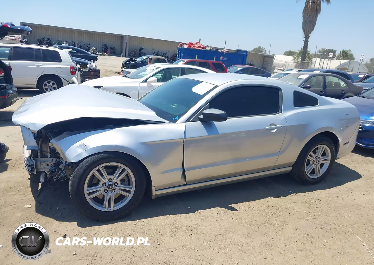 2014 Ford Mustang V6 VIN:1ZVBP8AM4E5211407 - 15