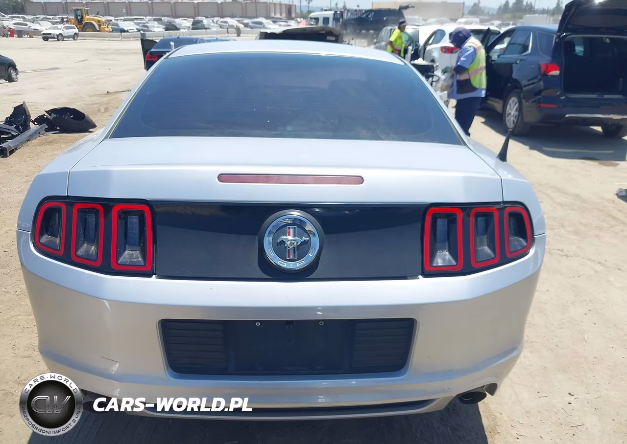 2014 Ford Mustang V6 VIN:1ZVBP8AM4E5211407 - 17