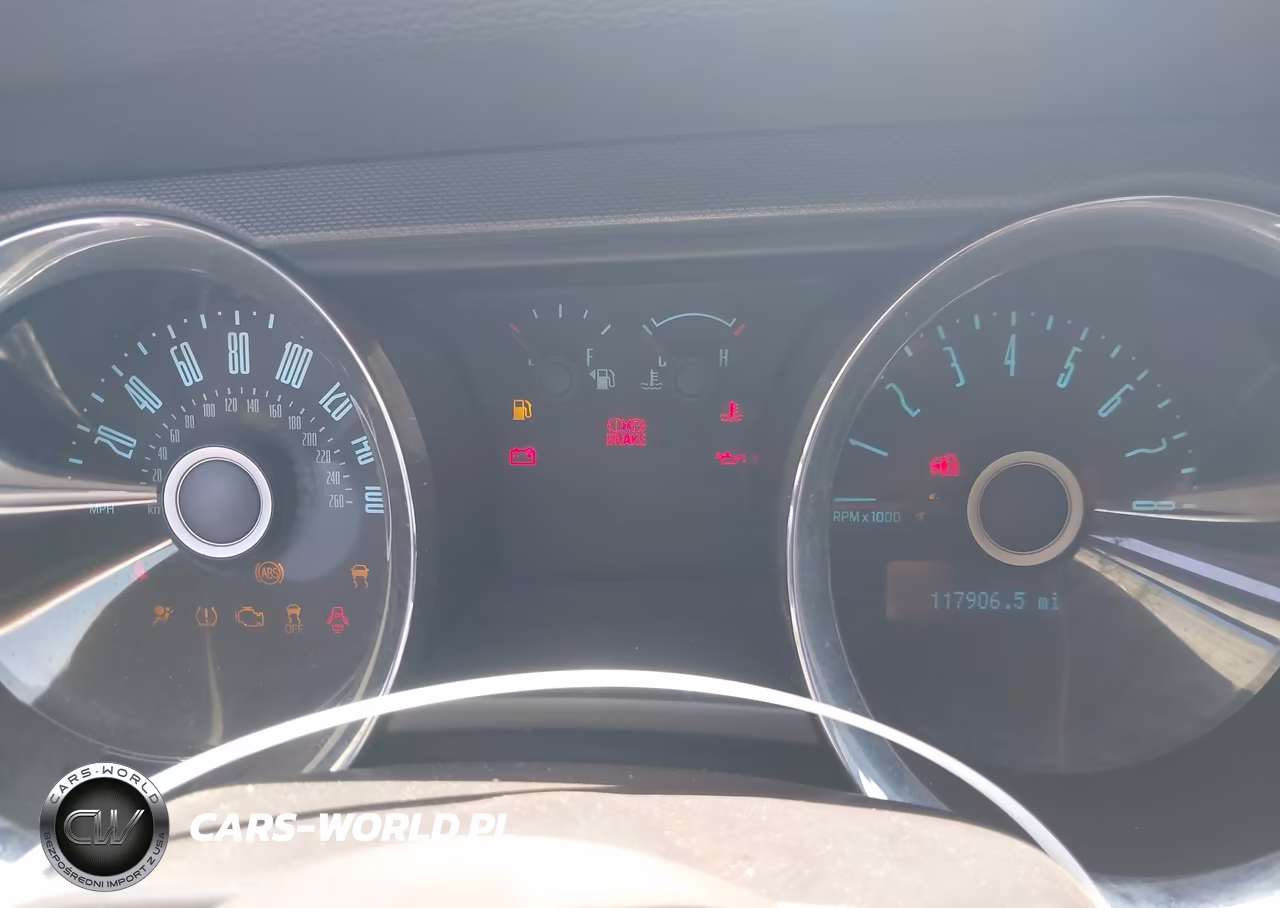 2014 Ford Mustang V6 VIN:1ZVBP8AM4E5211407 - 7