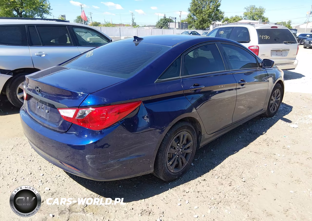 2013 Hyundai Sonata Gls VIN:5NPEB4AC0DH528808 - 4