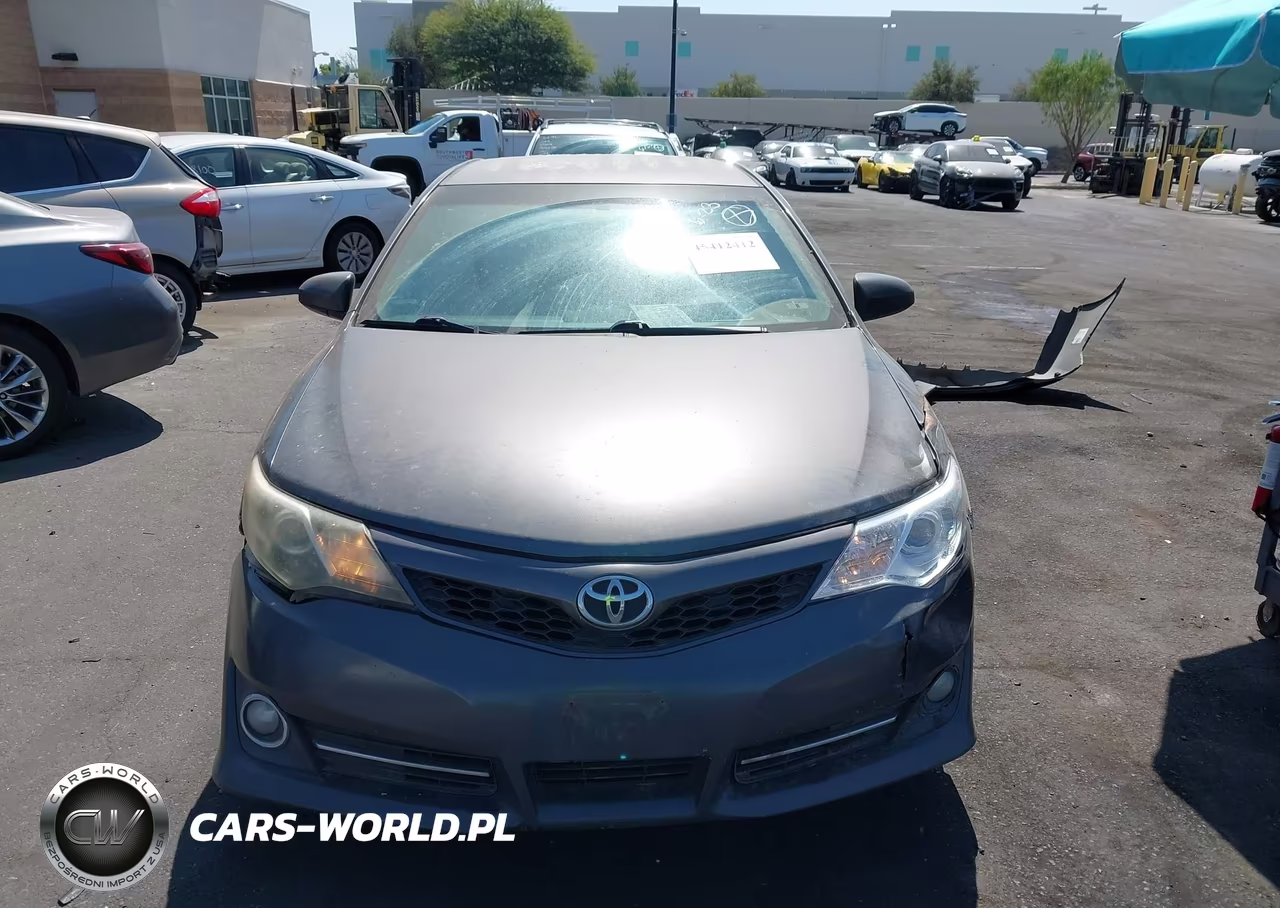 2013 Toyota Camry Se VIN:4T1BF1FK0DU281197 - 13