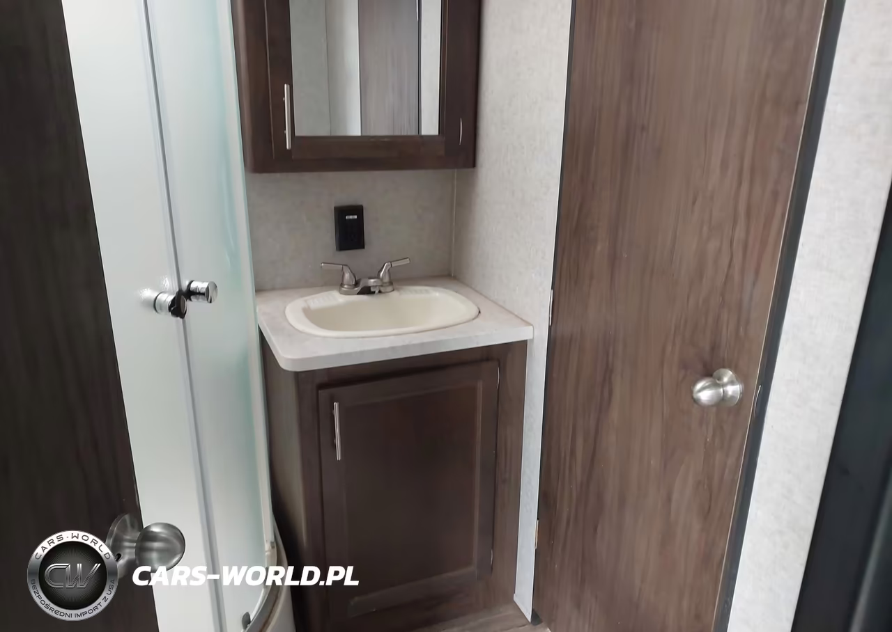 2019 Forest River Cherokee VIN:5ZT2CTNB5K1212643 - 12