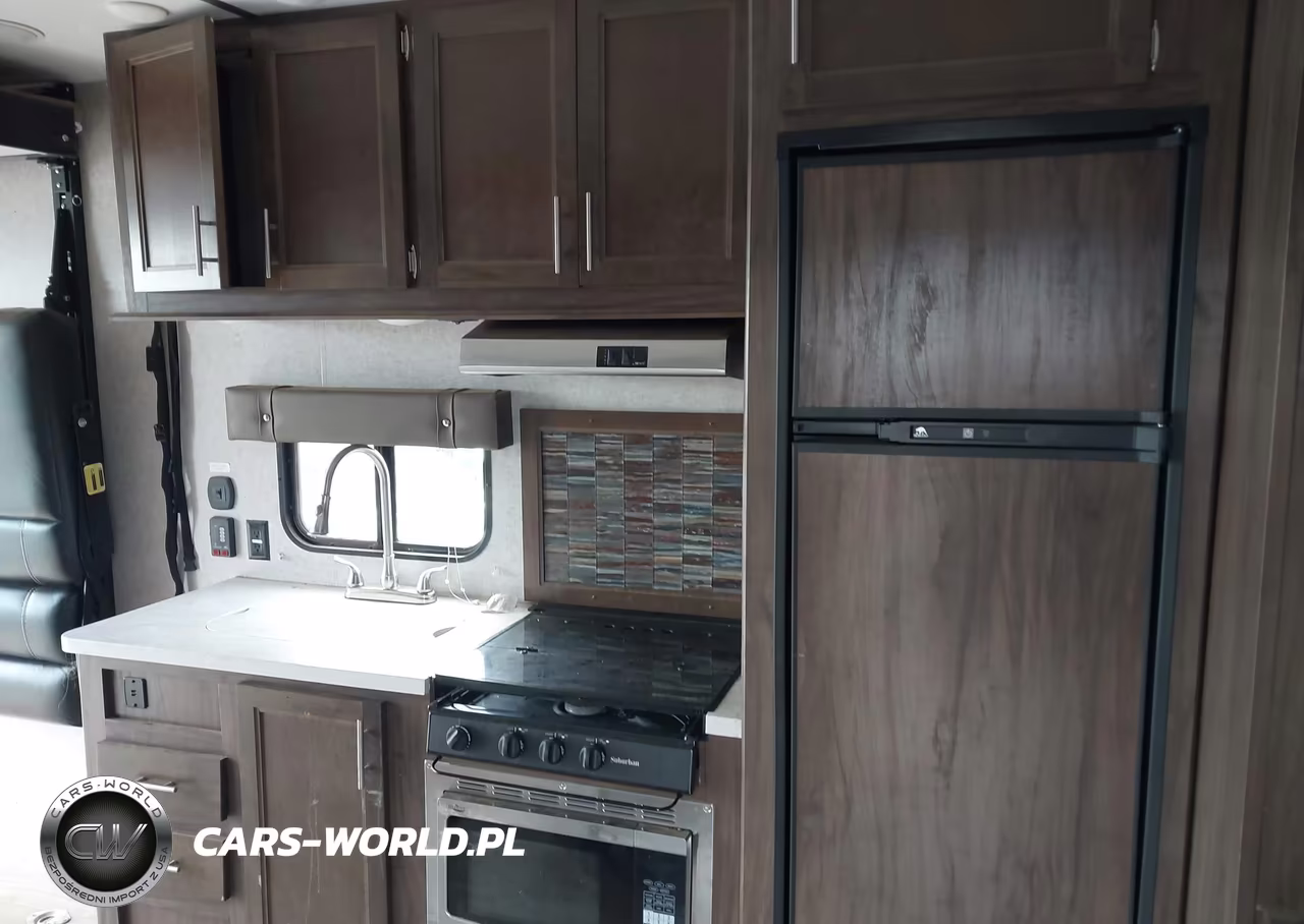 2019 Forest River Cherokee VIN:5ZT2CTNB5K1212643 - 13