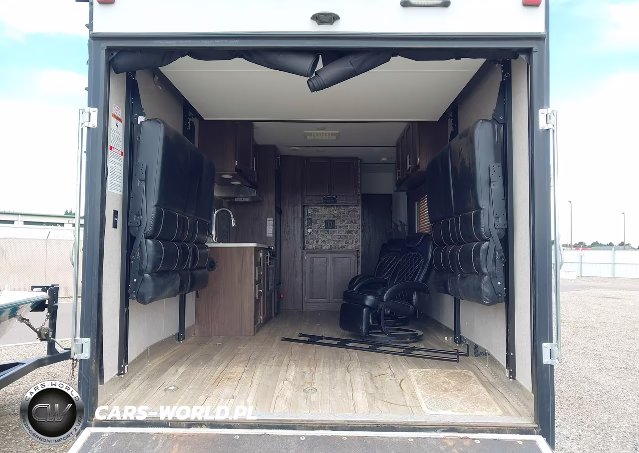2019 Forest River Cherokee VIN:5ZT2CTNB5K1212643 - 5
