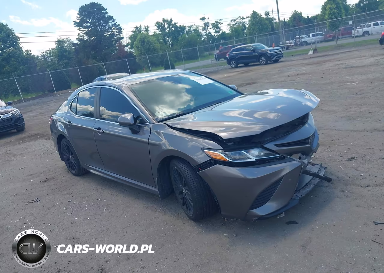 2020 Toyota Camry Se