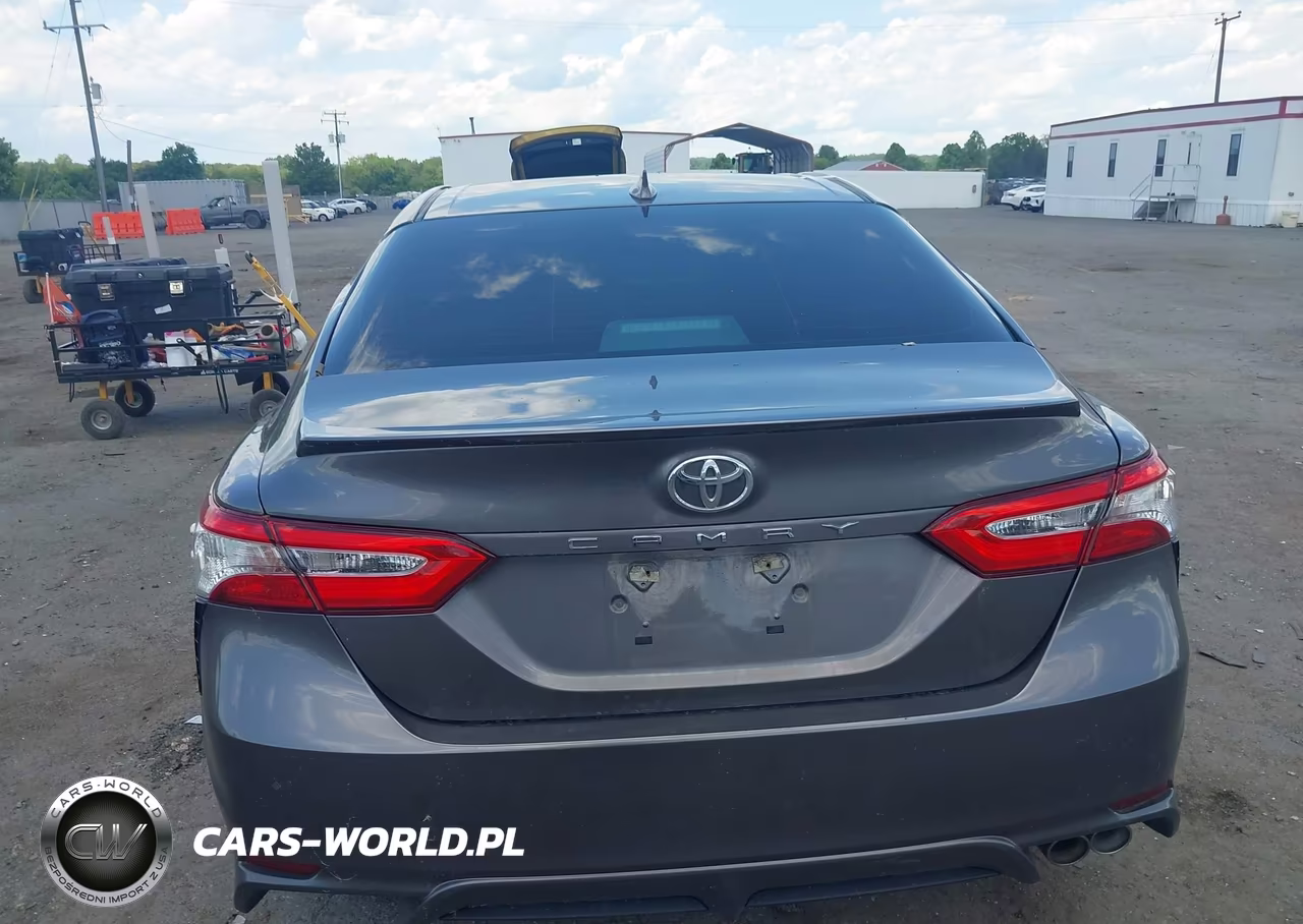 2020 Toyota Camry Se VIN:4T1G11AK4LU504707 - 15