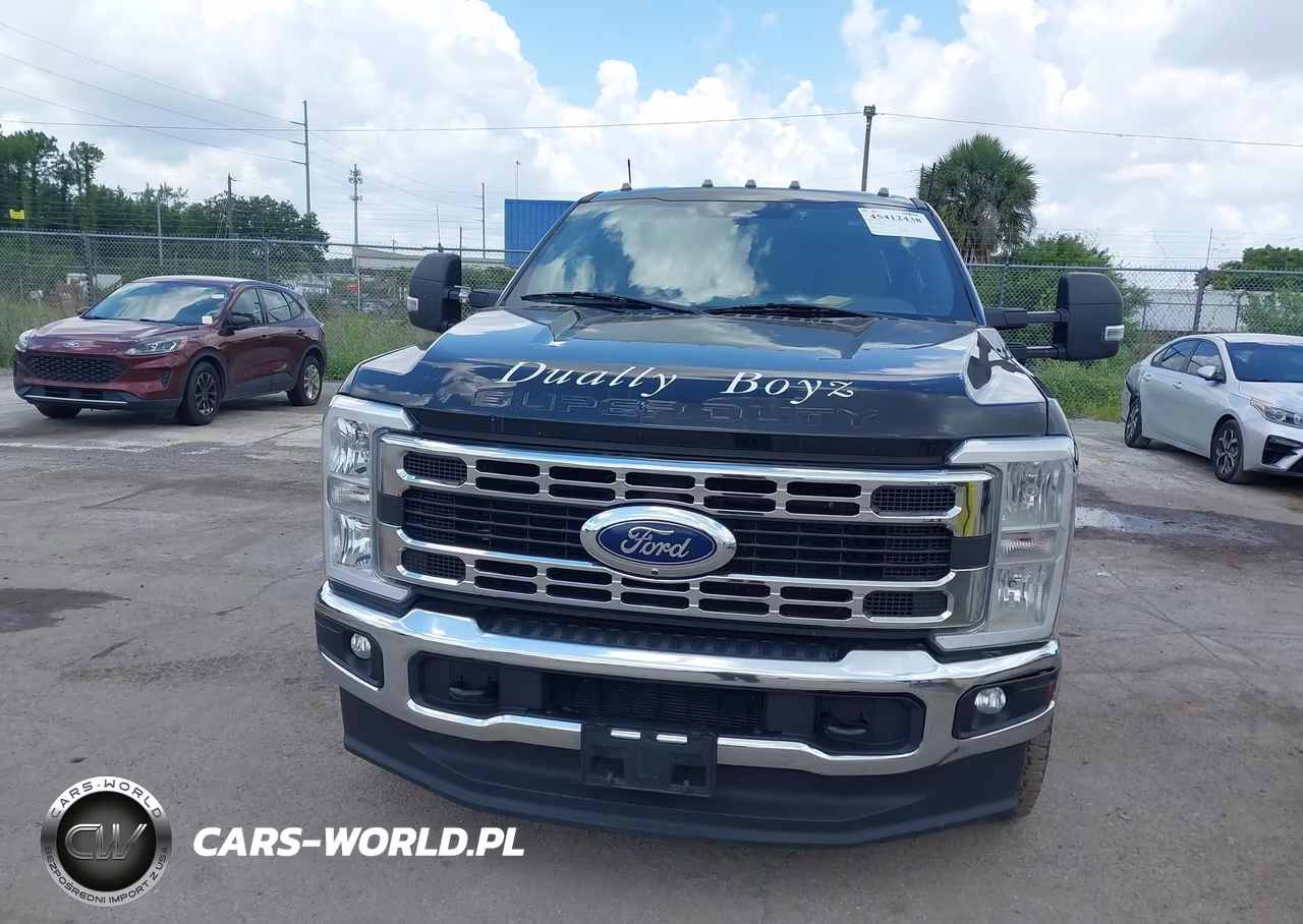 2023 Ford F-350 Xlt VIN:1FT8W3DT3PED35595 - 11