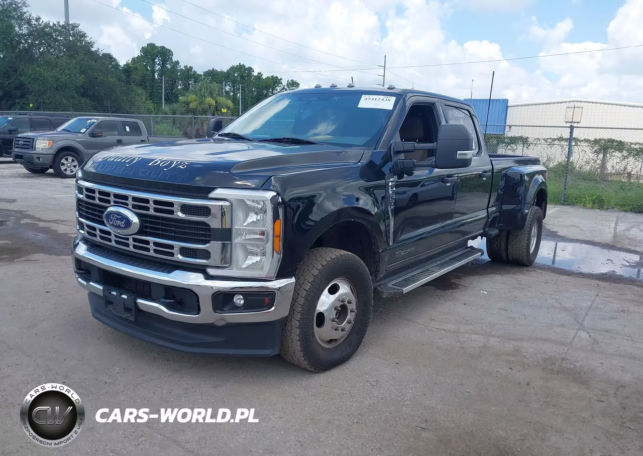 2023 Ford F-350 Xlt VIN:1FT8W3DT3PED35595 - 2