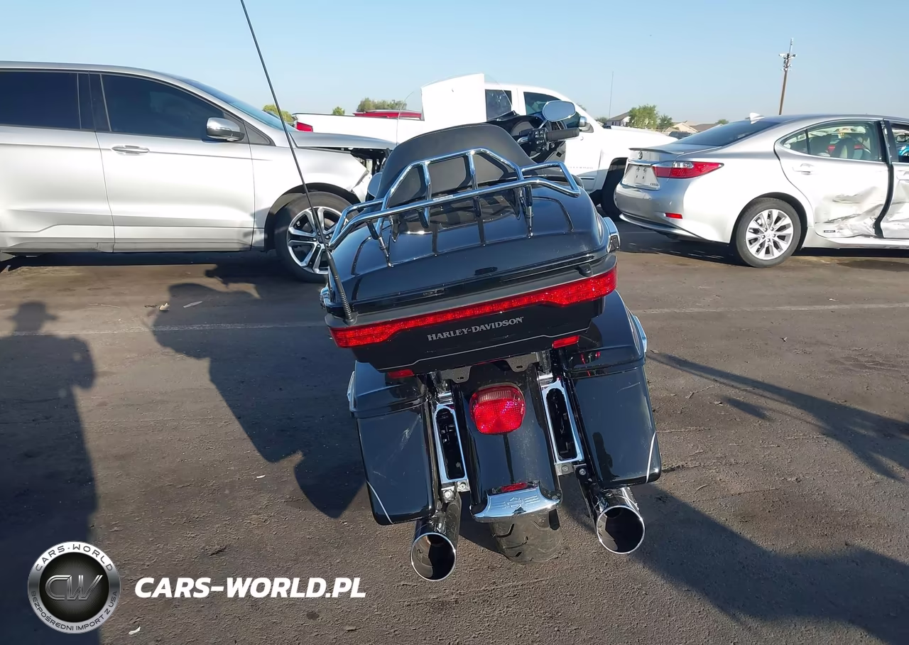 2017 Harley-Davidson Flhtk Ultra Limited VIN:1HD1KED13HB613114 - 6