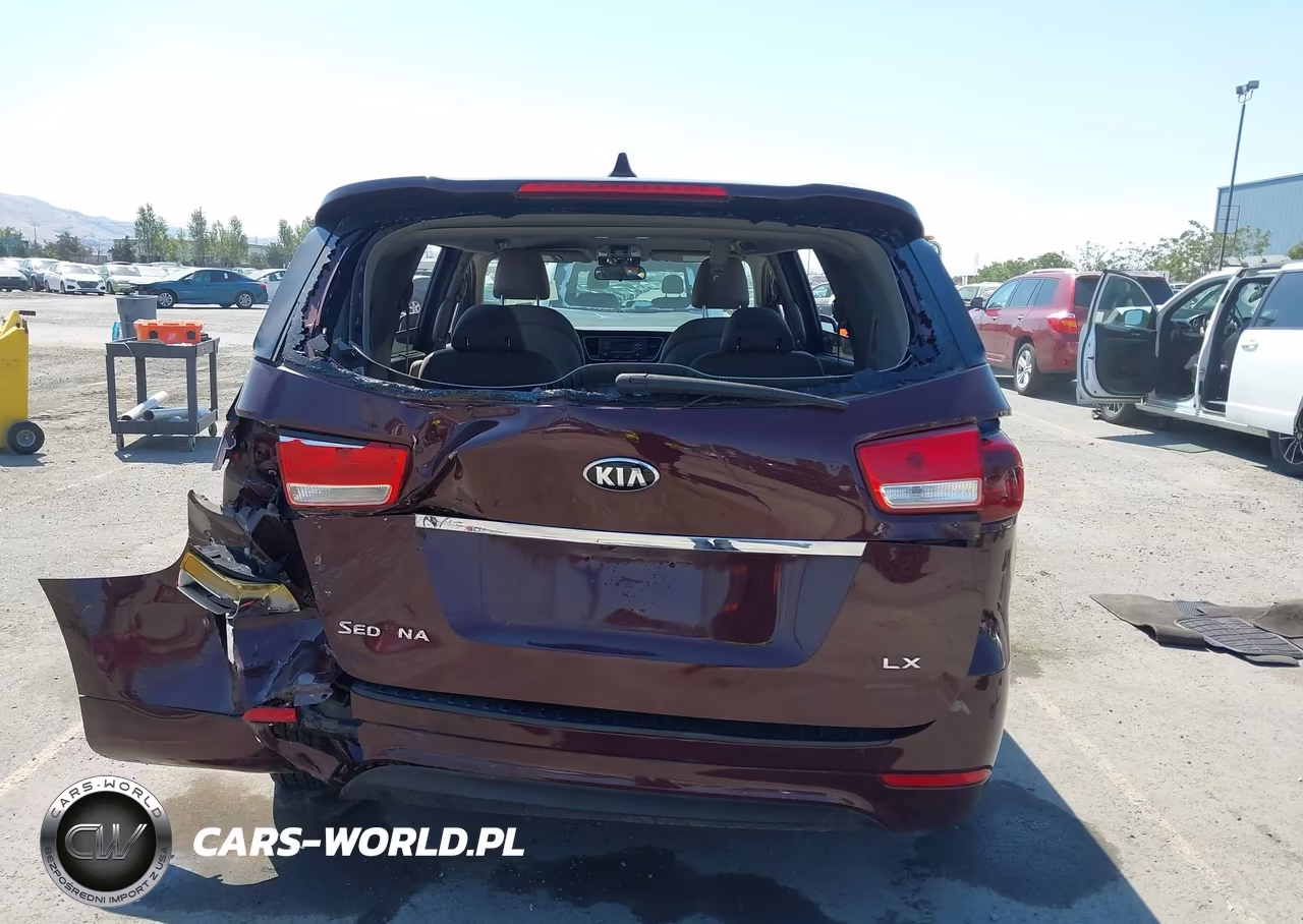 2015 Kia Sedona Lx VIN:KNDMB5C18F6059820 - 17