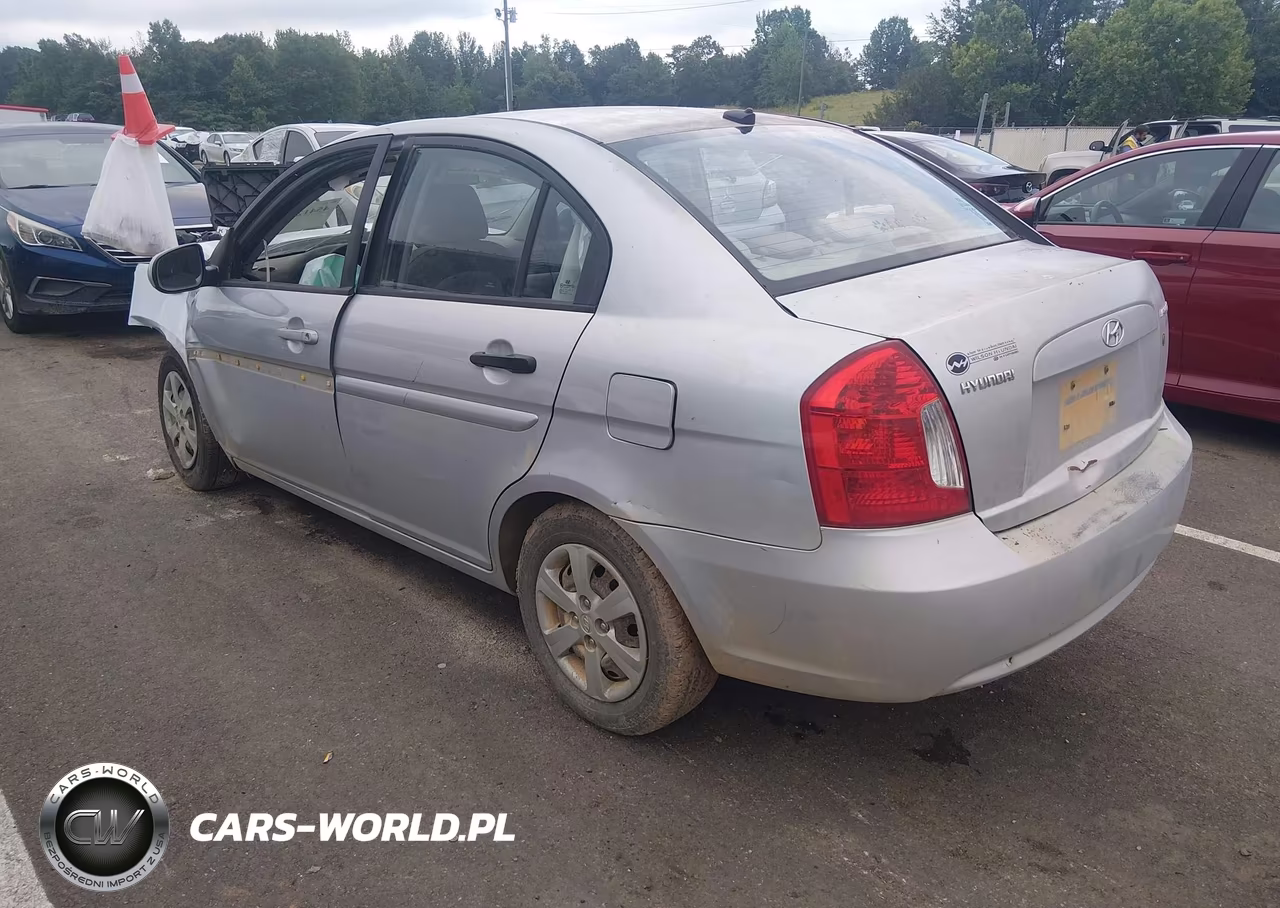 2010 Hyundai Accent Gls VIN:KMHCN4ACXAU468631 - 3