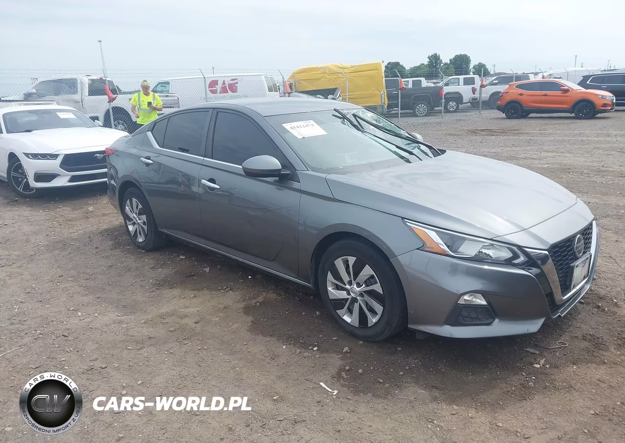 2019 Nissan Altima 2.5 S – zdjęcie 1 z 17