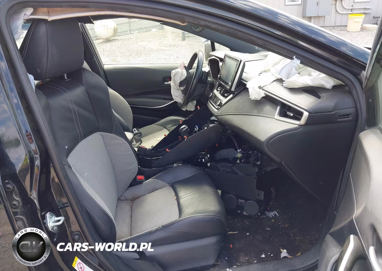 2019 Toyota Corolla Xse VIN:JTNK4RBE4K3055543 - 5