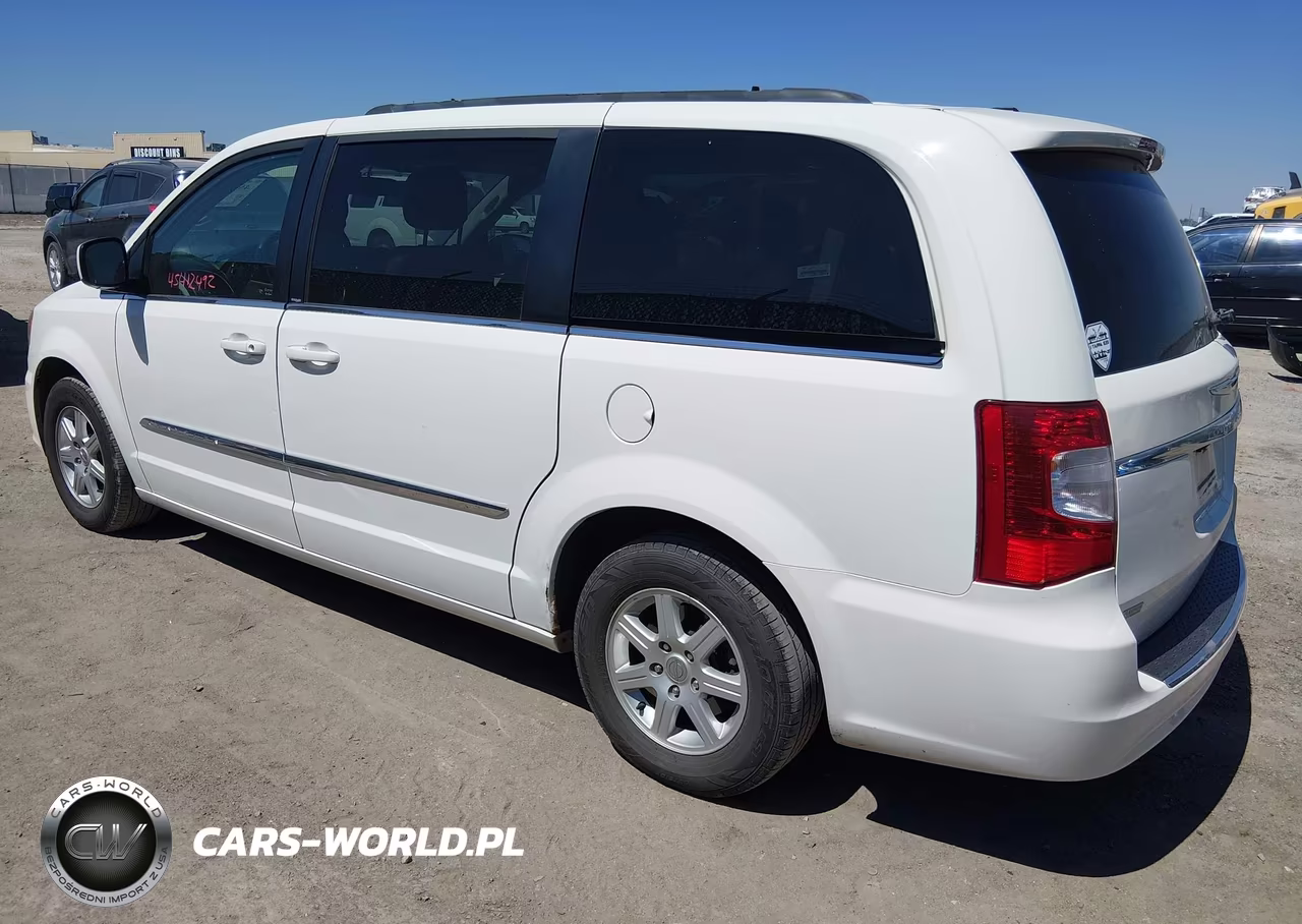 2012 Chrysler Town & Country Touring VIN:2C4RC1BG0CR320640 - 3