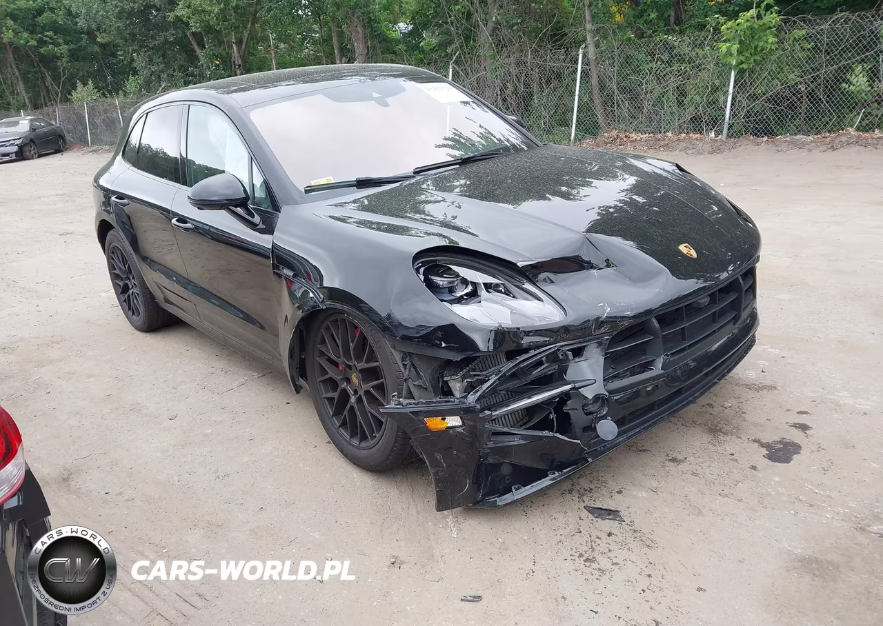 2021 Porsche Macan Gts