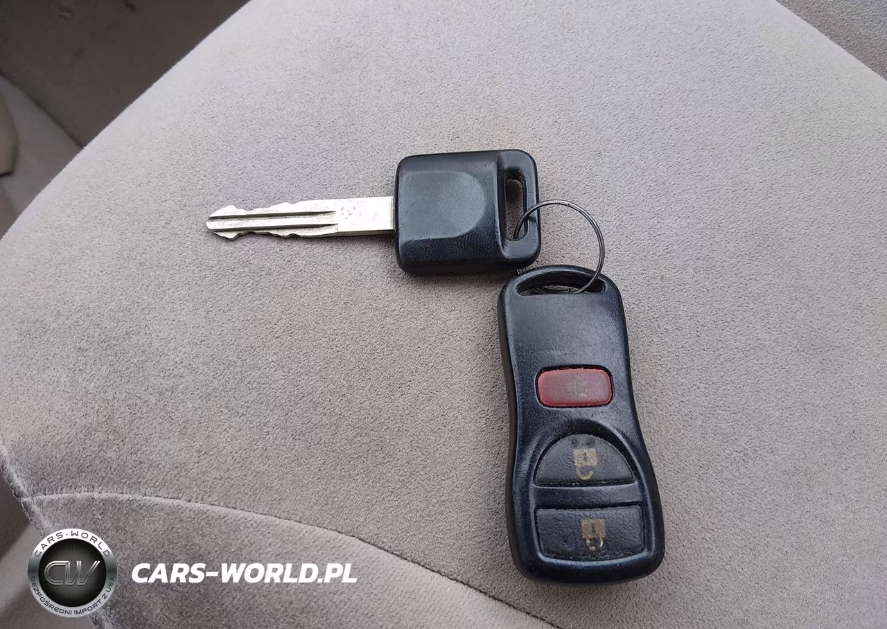 2007 Nissan Versa 1.8S VIN:3N1BC13E57L367604 - 11