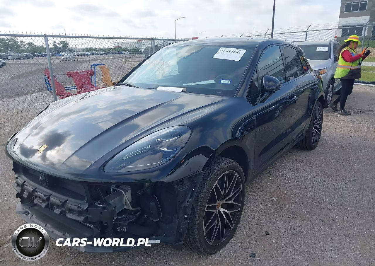 2024 Porsche Macan T VIN:WP1AA2A55RLB18899 - 2