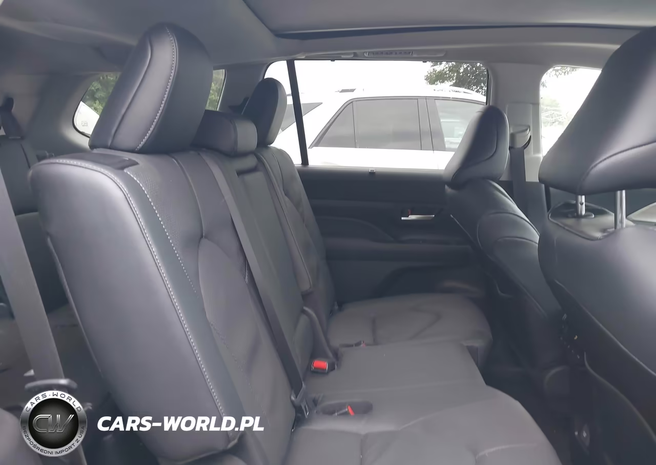 2026 Toyota Grand Highlander Limited VIN:5TDAAAB56TS127479 - 8