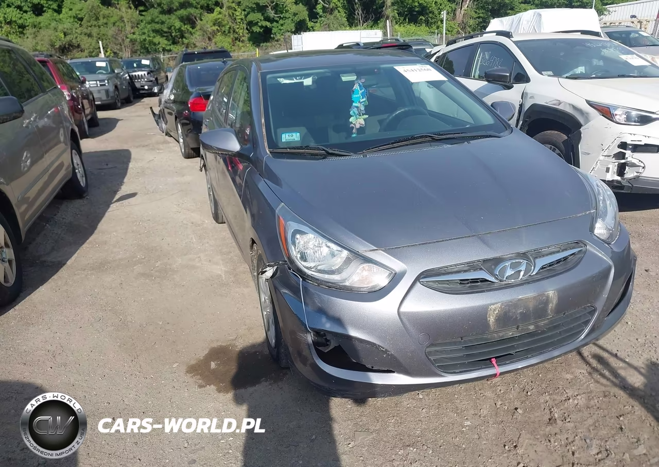 2014 Hyundai Accent Gs