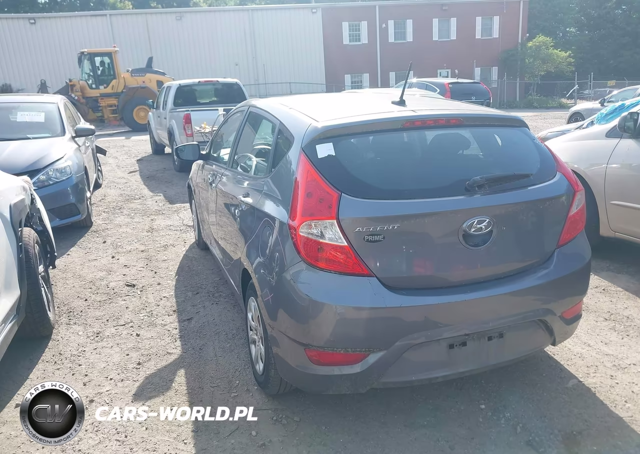 2014 Hyundai Accent Gs VIN:KMHCT5AE5EU193155 - 3