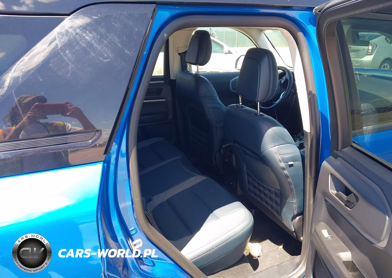 2022 Ford Bronco Sport Outer Banks VIN:3FMCR9C66NRE24938 - 8