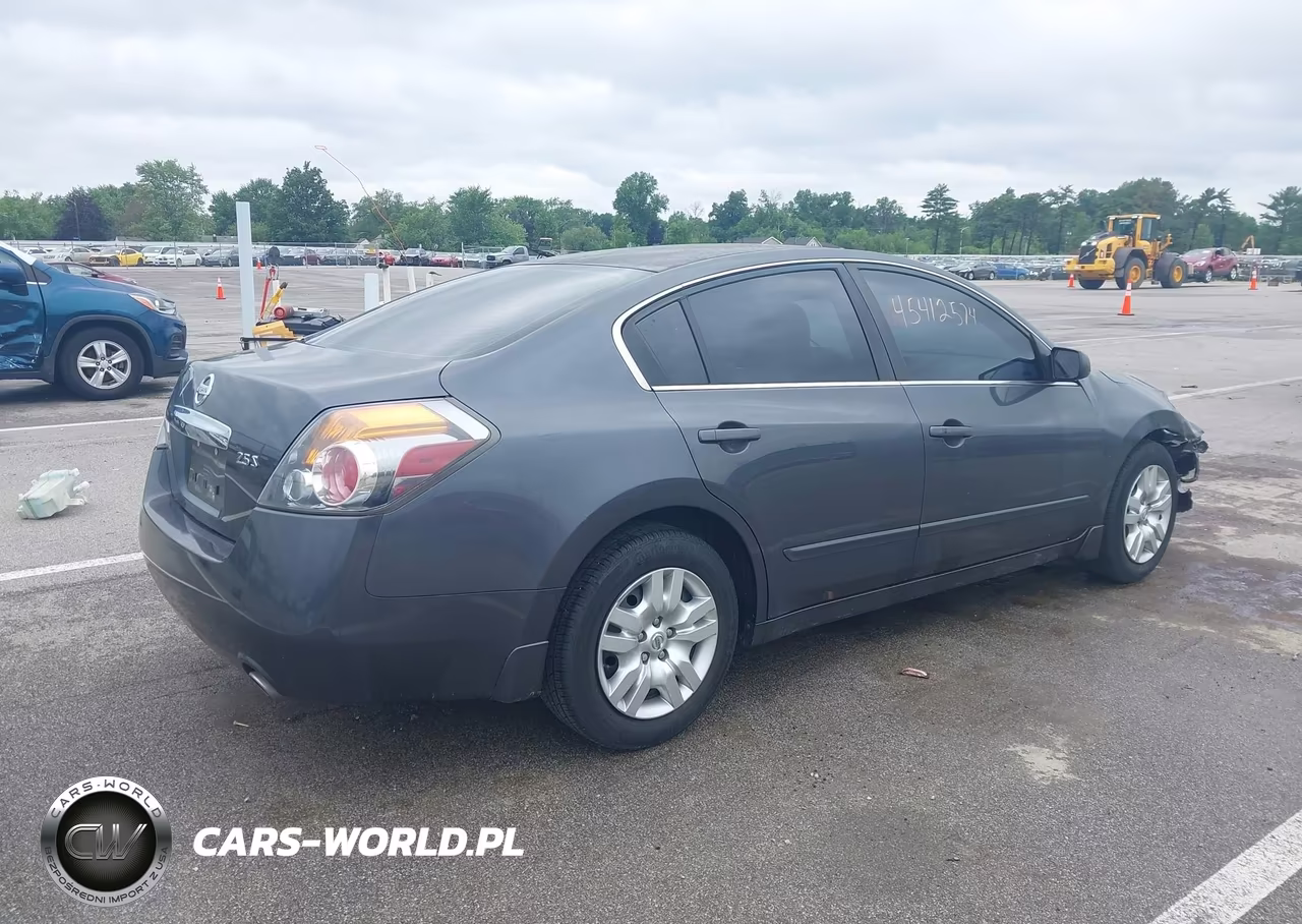 2012 Nissan Altima 2.5 S VIN:1N4AL2AP5CC218091 - 4