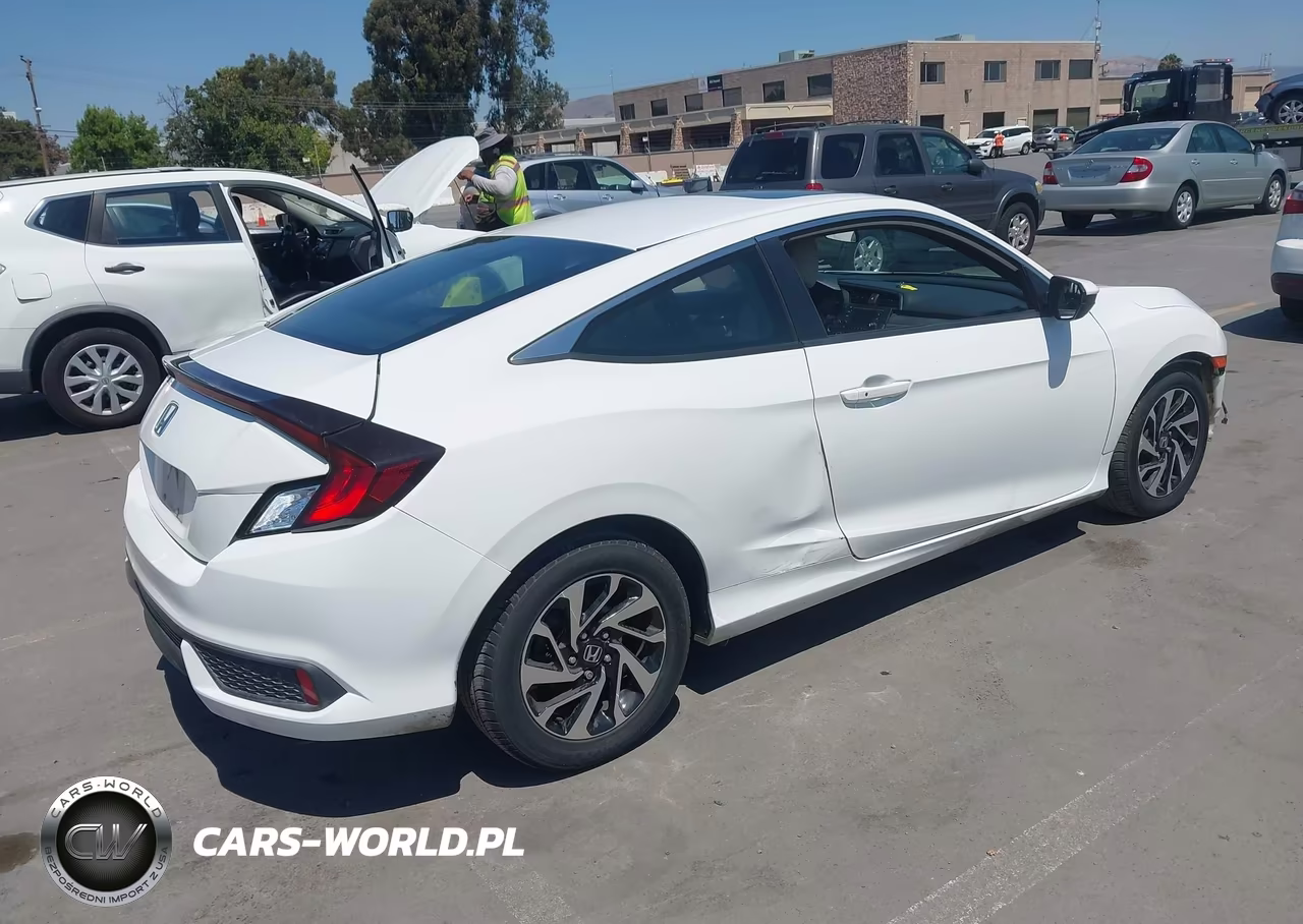 2017 Honda Civic Lx-P VIN:2HGFC4B06HH308269 - 4