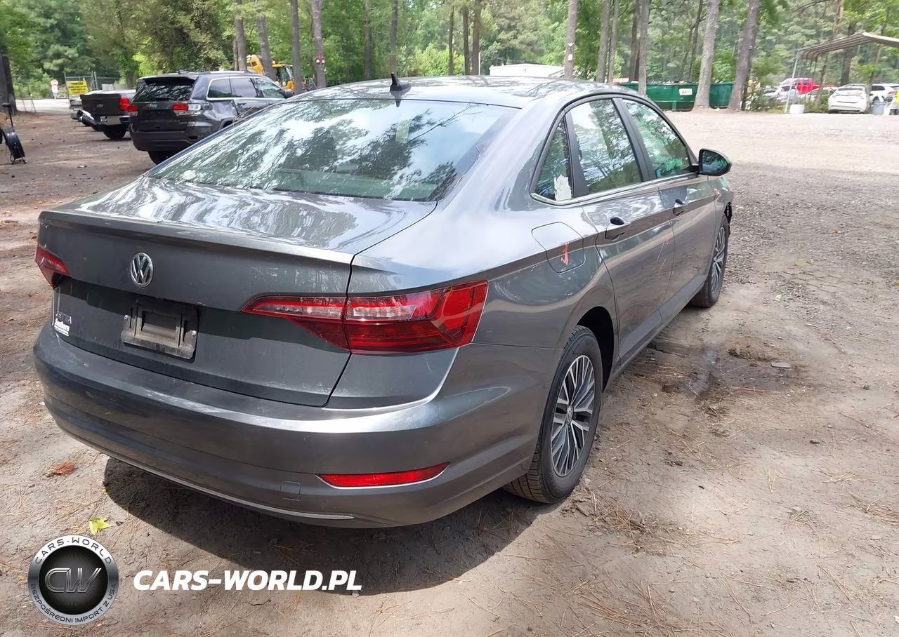 2021 Volkswagen Jetta 1.4T R-Line-1.4T S VIN:3VWN57BU5MM006957 - 4