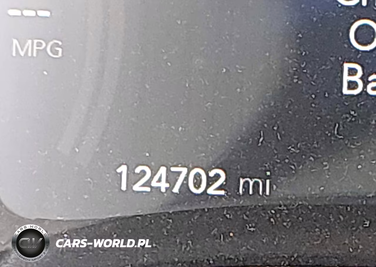 2023 Chrysler Pacifica Hybrid Touring L VIN:2C4RC1L78PR575668 - 16